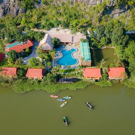 Xuan Son Lakeside Bungalow 닌빈 외부 사진