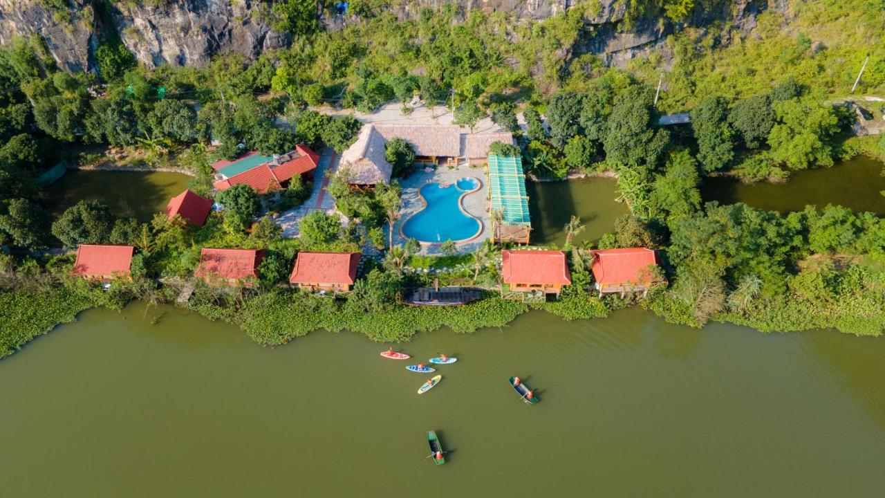 Xuan Son Lakeside Bungalow 닌빈 외부 사진