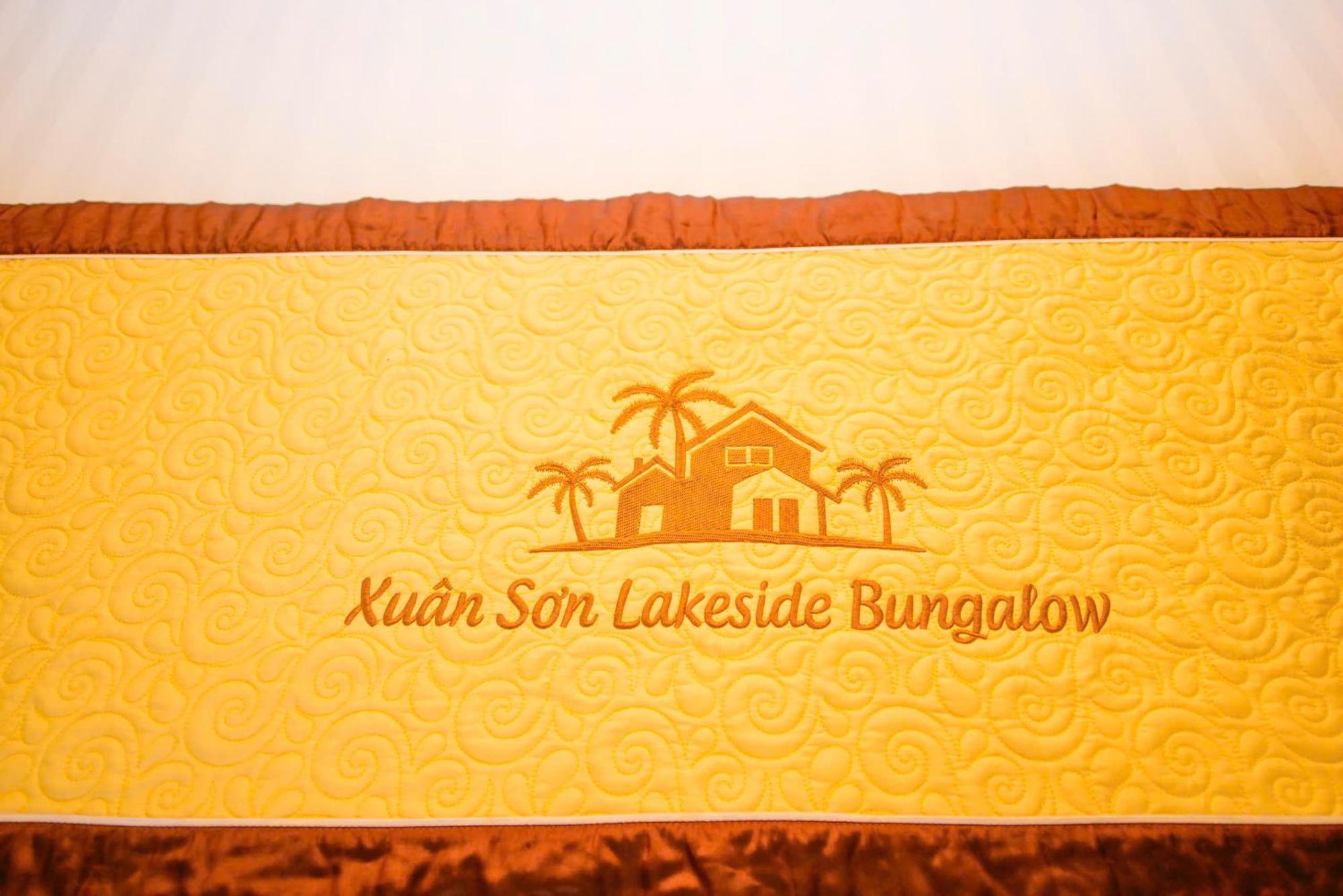 Xuan Son Lakeside Bungalow 닌빈 외부 사진