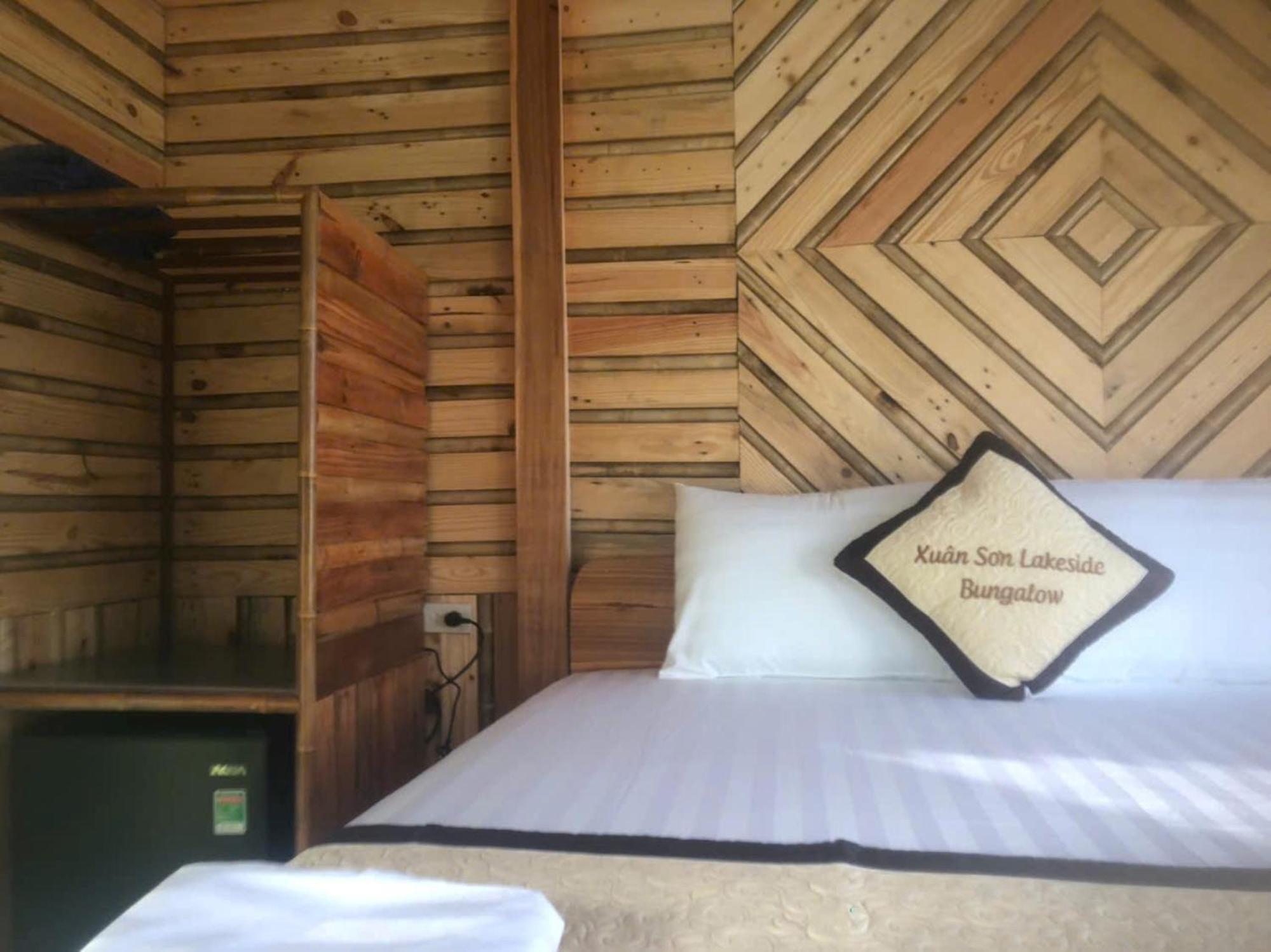 Xuan Son Lakeside Bungalow 닌빈 외부 사진