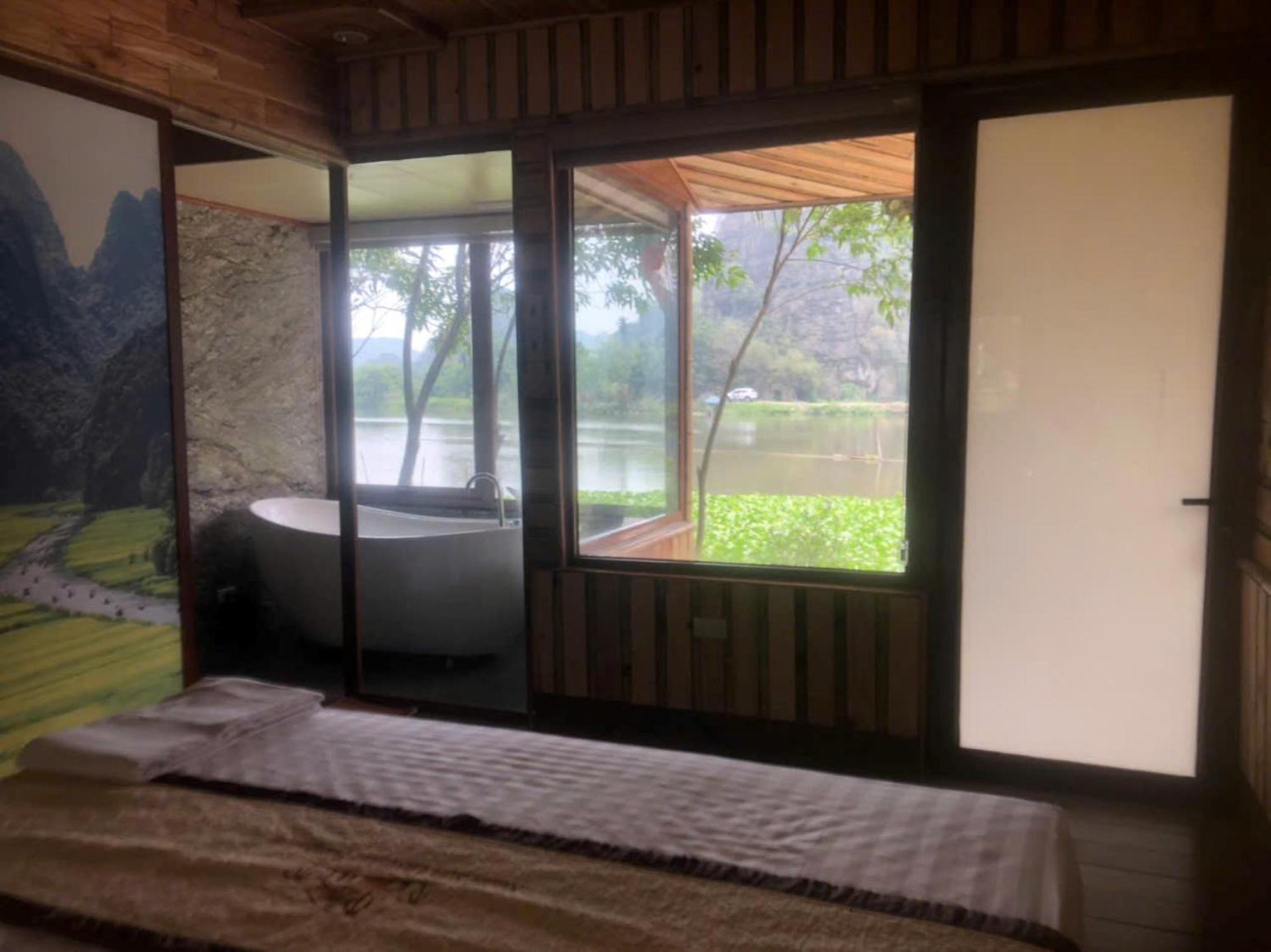 Xuan Son Lakeside Bungalow 닌빈 외부 사진
